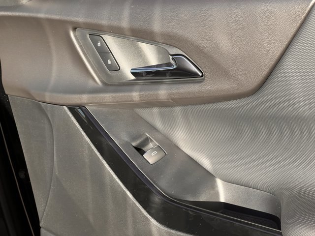 2027 Chevrolet Equinox RS - Photo 26