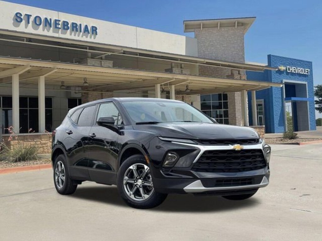 Used 2025 Chevrolet Blazer 2LT SUV