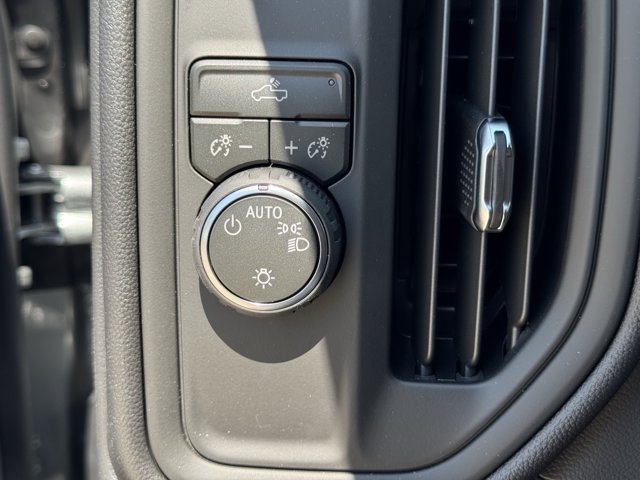 2026 Chevrolet Silverado 1500 Custom - Photo 19