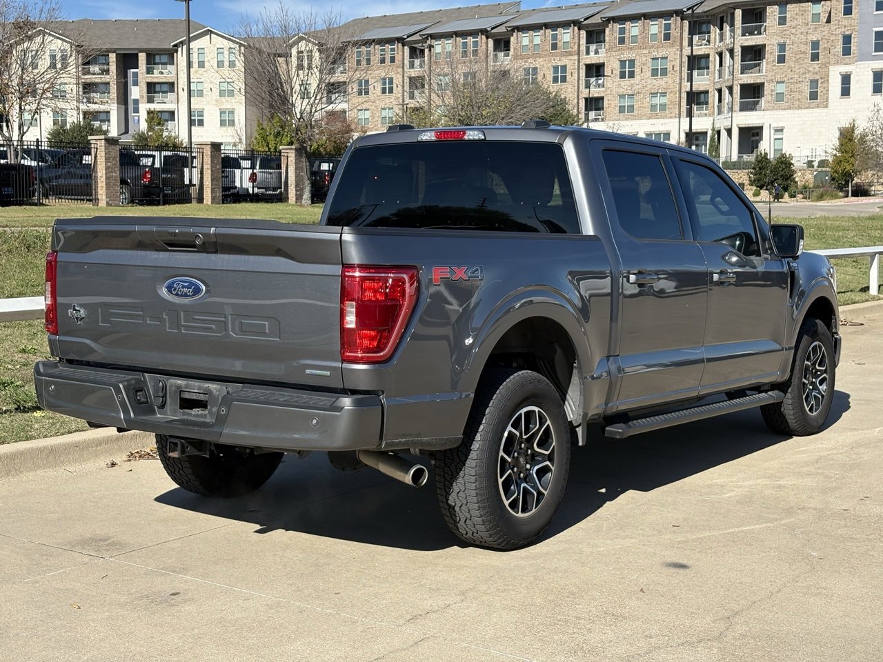 2023 Ford F-150 XL photo 4