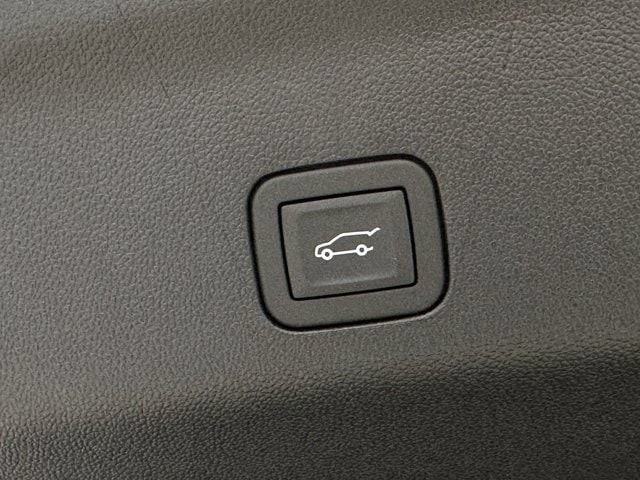 2026 Chevrolet Tahoe Z71 - Photo 28