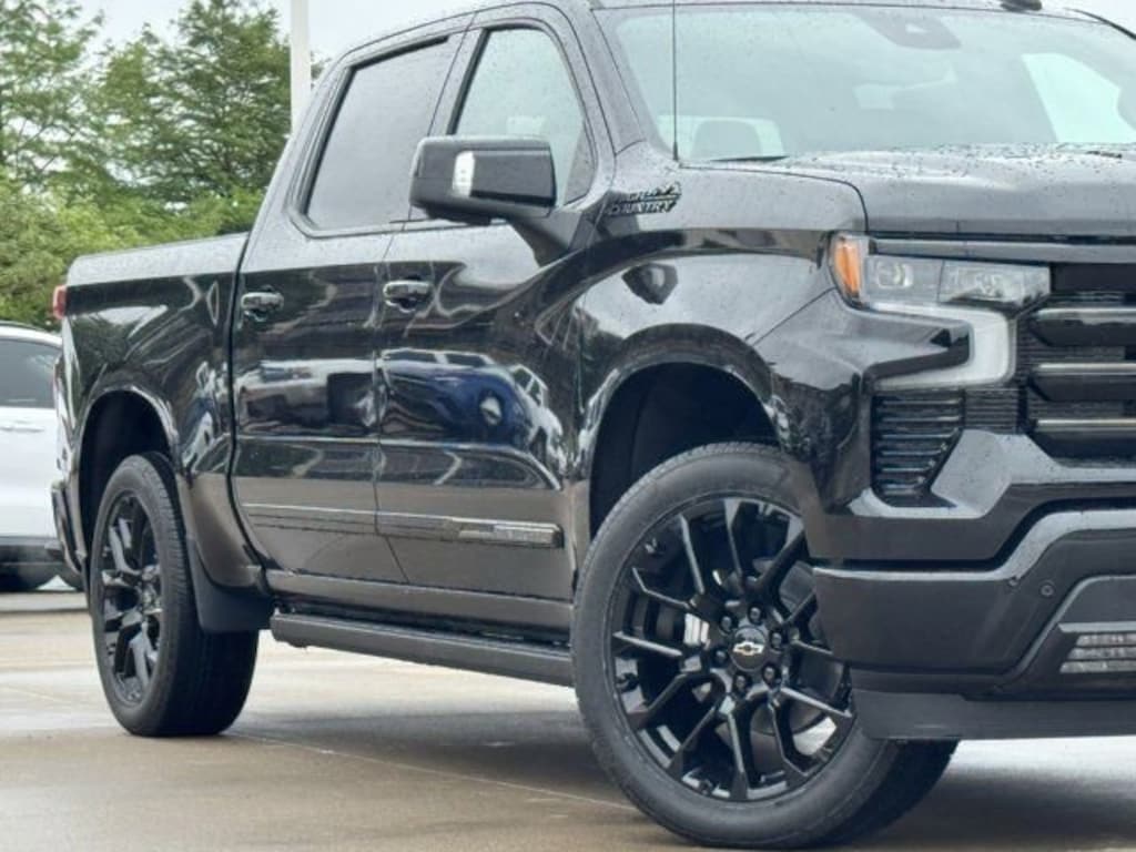 New 2026 Chevrolet Silverado 1500 High Country Truck Crew Cab
