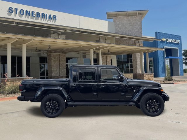 Used 2022 Jeep Gladiator High Altitude 4x4 Truck Crew Cab