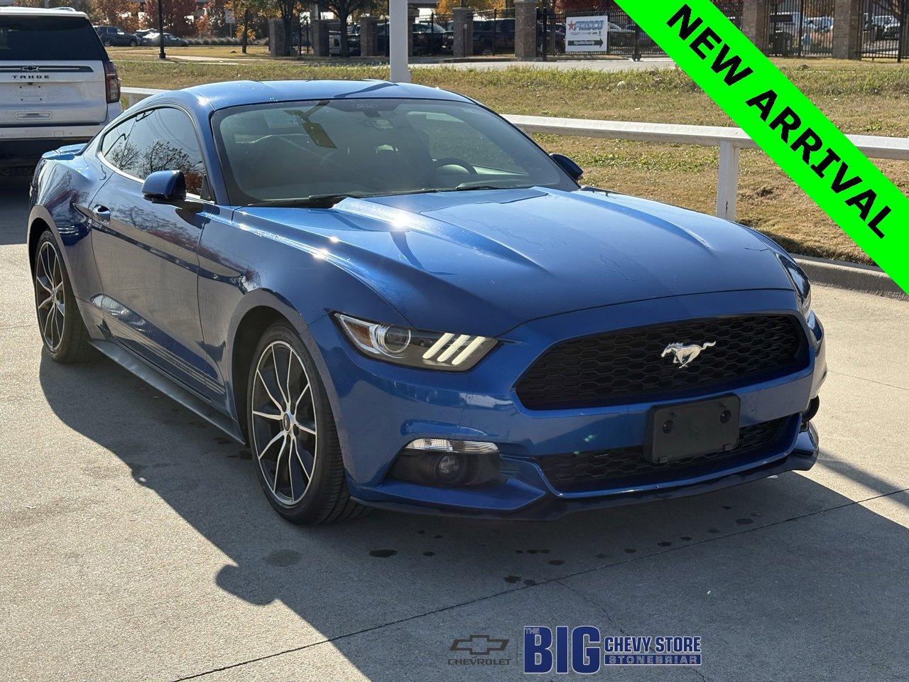 2017 Ford Mustang EcoBoost Premium's photo