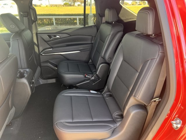 2027 Chevrolet Traverse LT - Photo 29