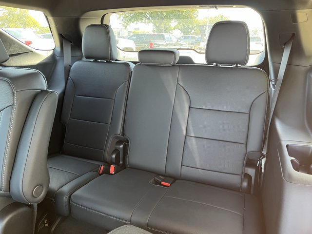 2027 Chevrolet Traverse LT - Photo 24