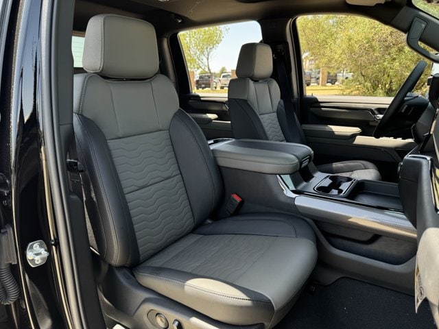 2026 Chevrolet Silverado 2500 HD ZR2 - Photo 24