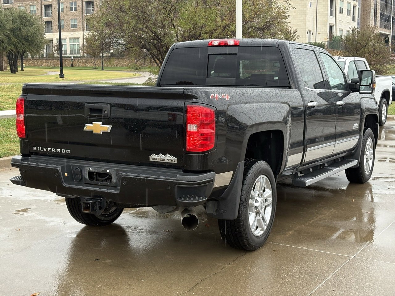 2016 Chevrolet Silverado 2500HD High Country photo 4