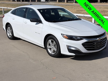 2023 Chevrolet Malibu LS Sedan