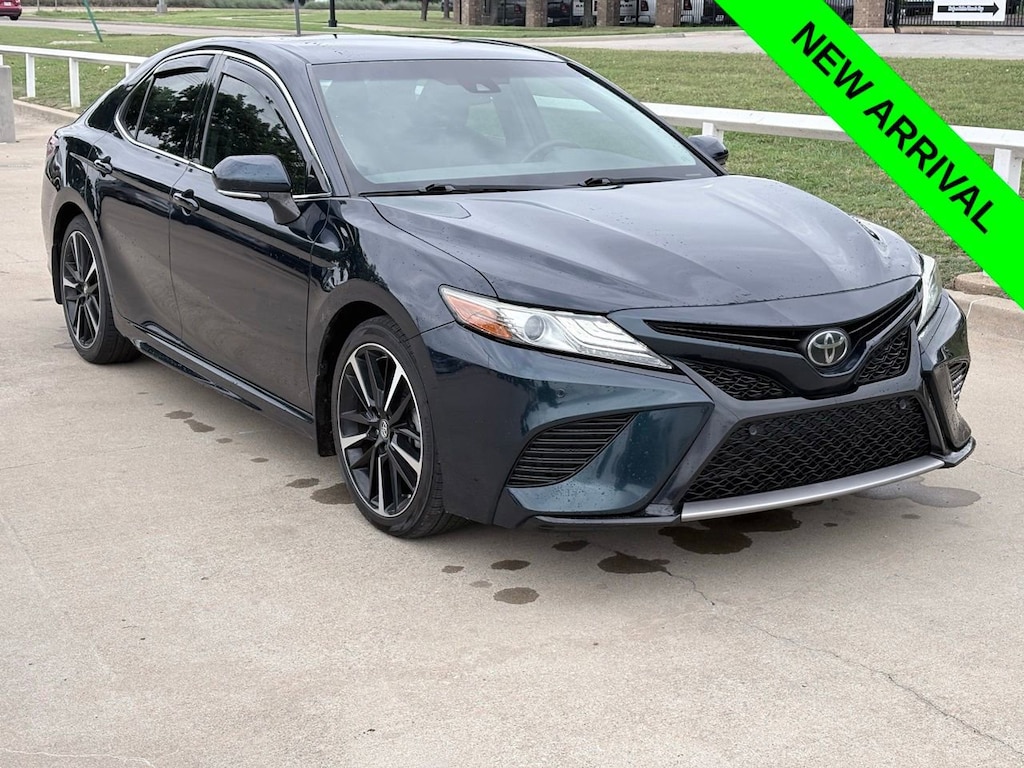 Used 2018 Toyota Camry XSE Sedan