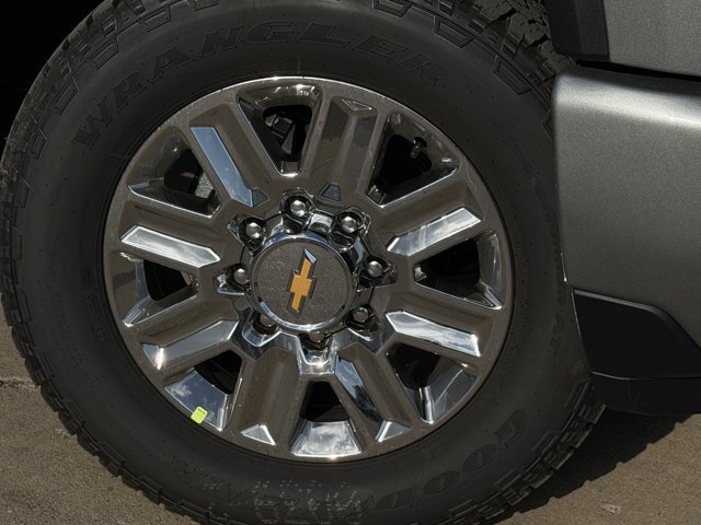 2026 Chevrolet Silverado 2500 HD High Country - Photo 10