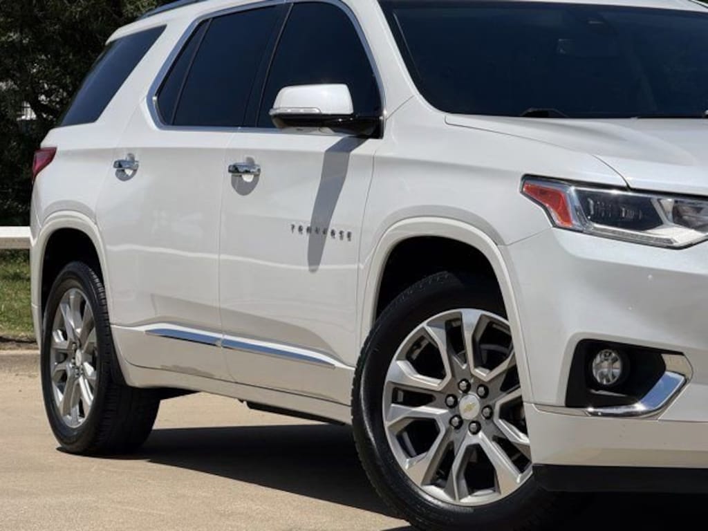 Used 2019 Chevrolet Traverse Premier SUV