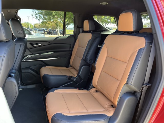 2027 Chevrolet Traverse Z71 - Photo 24