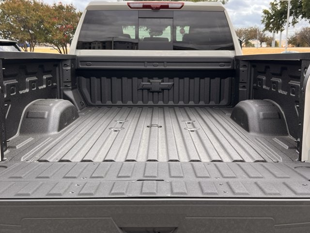 2026 Chevrolet Silverado 2500 HD ZR2 - Photo 28