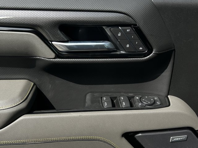 2026 Chevrolet Silverado 1500 ZR2 - Photo 19