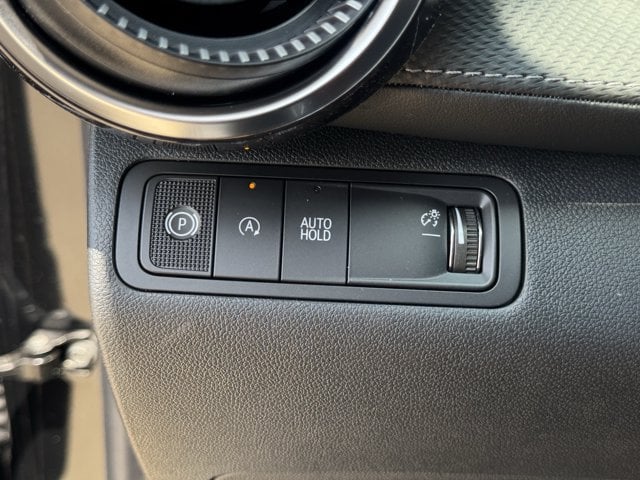 2027 Chevrolet Equinox LT - Photo 19