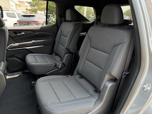 2027 Chevrolet Traverse LT - Photo 22