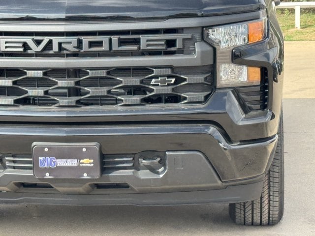 2026 Chevrolet Silverado 1500 Custom - Photo 9