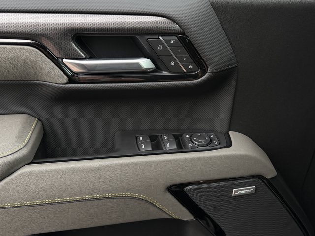 2026 Chevrolet Silverado 1500 ZR2 - Photo 22