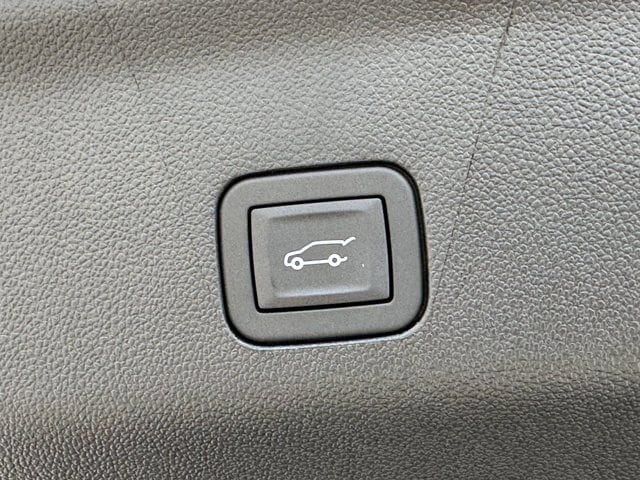 2026 Chevrolet Tahoe RST - Photo 28