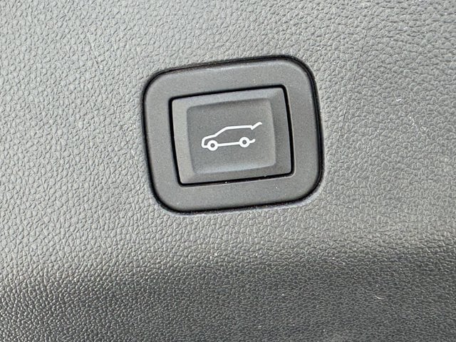 2026 Chevrolet Tahoe Premier - Photo 28