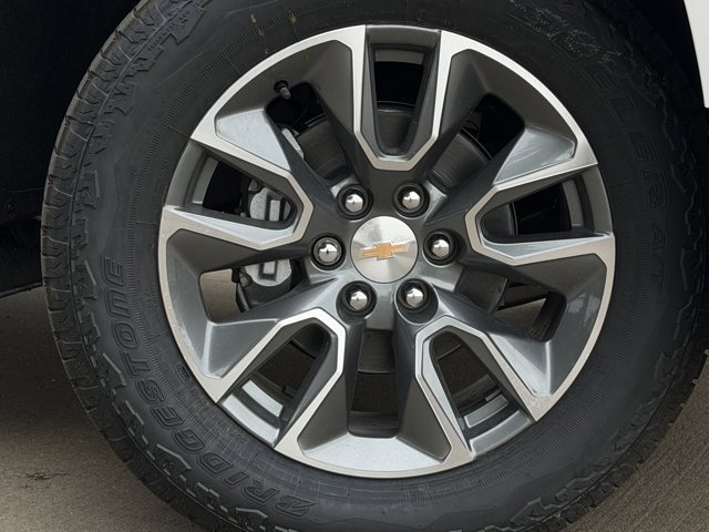 2026 Chevrolet Silverado 1500 LT - Photo 10