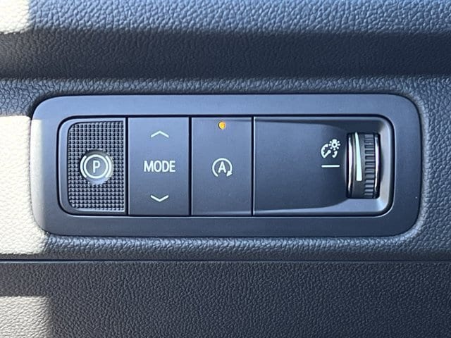2027 Chevrolet Traverse LT - Photo 20