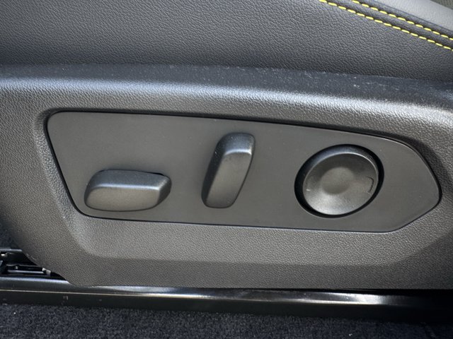 2026 Chevrolet Colorado ZR2 - Photo 21