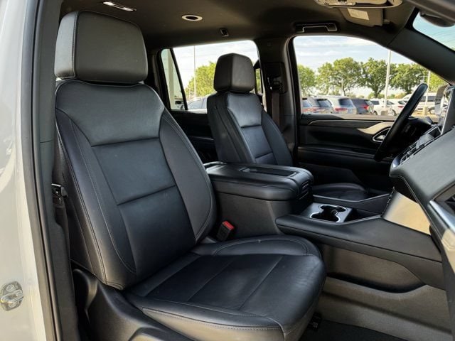 2024 Chevrolet Suburban LT - Photo 32