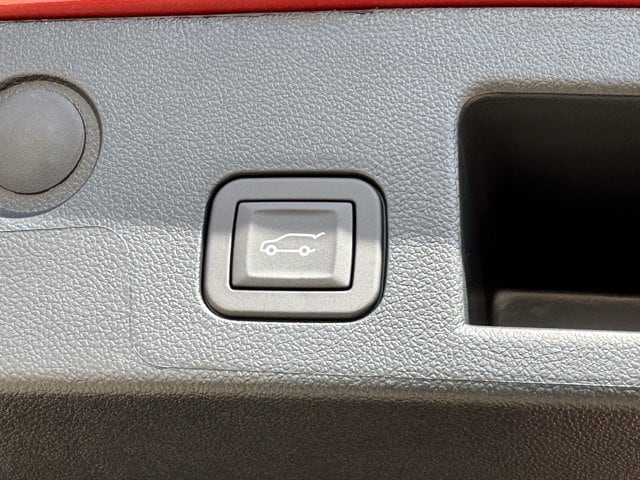 2027 Chevrolet Equinox LT - Photo 27