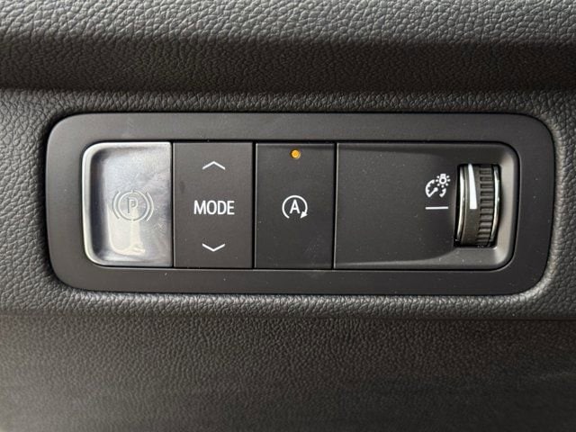 2025 Chevrolet Traverse LT - Photo 18