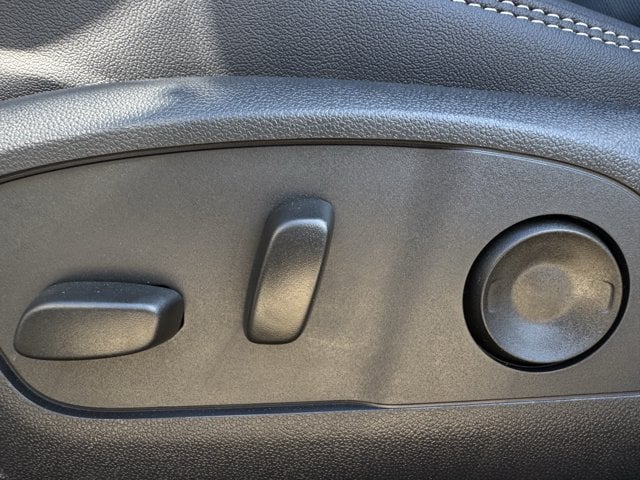 2026 Chevrolet Blazer EV LT - Photo 20