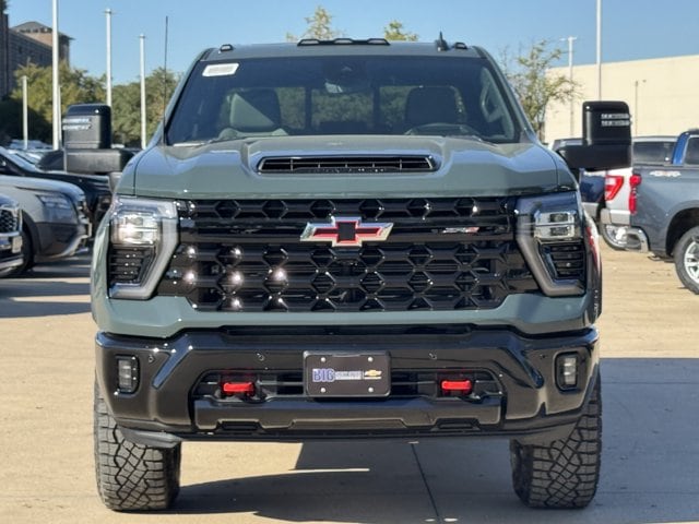 2026 Chevrolet Silverado 2500 HD ZR2 - Photo 8
