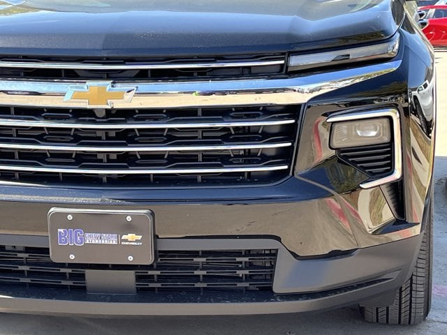 2027 Chevrolet Traverse LT - Photo 7