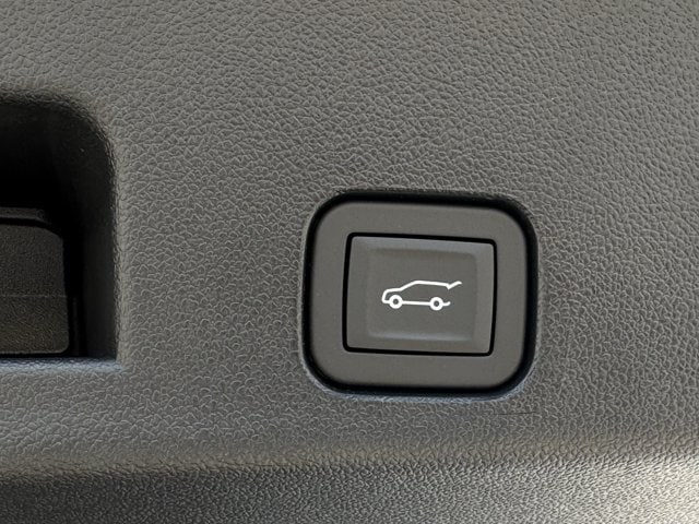 2027 Chevrolet Traverse LT - Photo 26