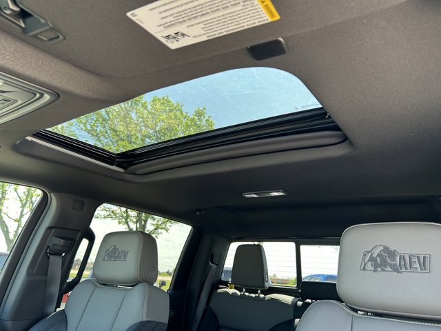 2026 Chevrolet Silverado 1500 ZR2 - Photo 24