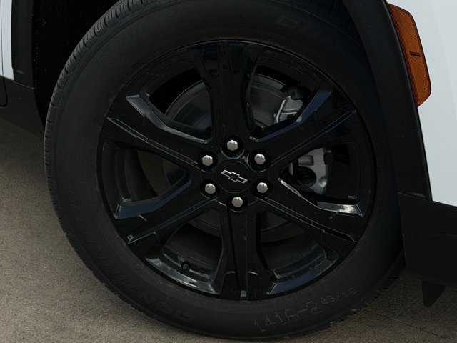 2027 Chevrolet Traverse LT - Photo 10
