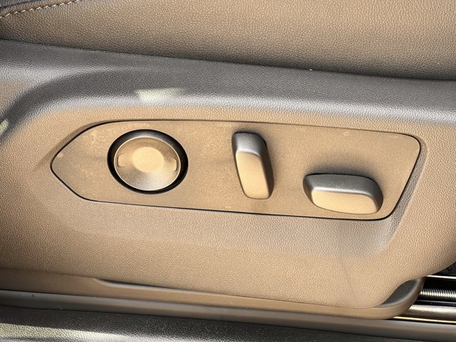 2026 Chevrolet Tahoe Z71 - Photo 24