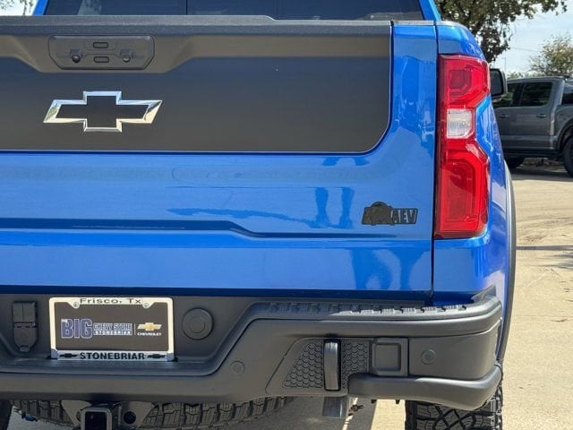 2026 Chevrolet Silverado 1500 ZR2 - Photo 7