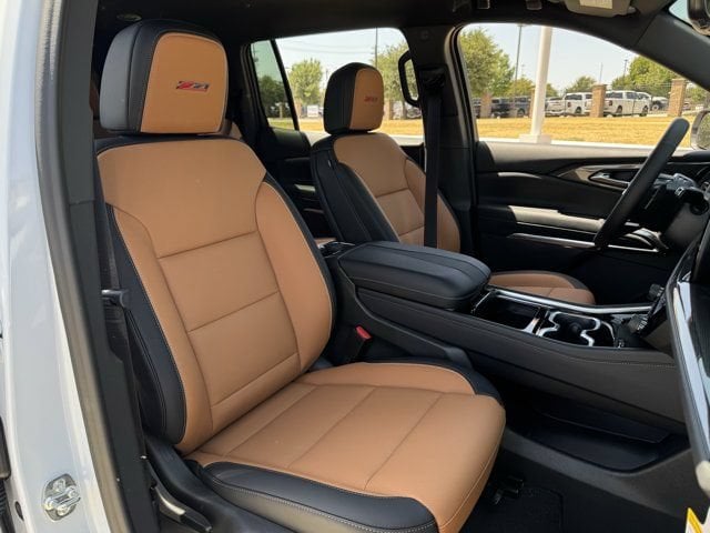 2027 Chevrolet Traverse Z71 - Photo 24