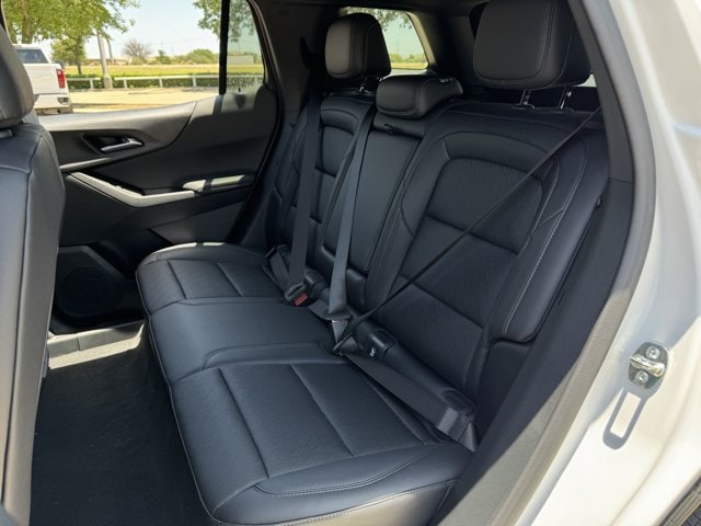 2027 Chevrolet Equinox LT - Photo 24