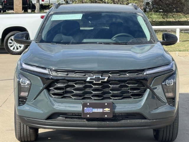 2026 Chevrolet Trax LT - Photo 8