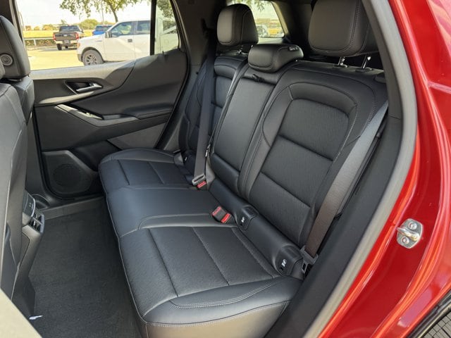 2027 Chevrolet Equinox LT - Photo 24