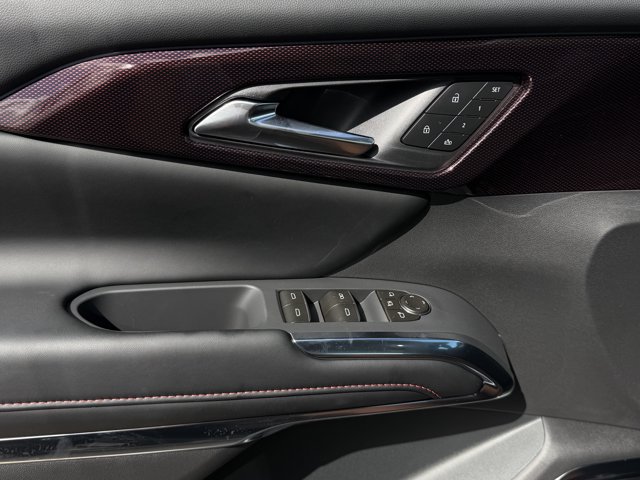 2027 Chevrolet Traverse RS - Photo 22
