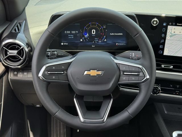 2027 Chevrolet Equinox LT - Photo 11
