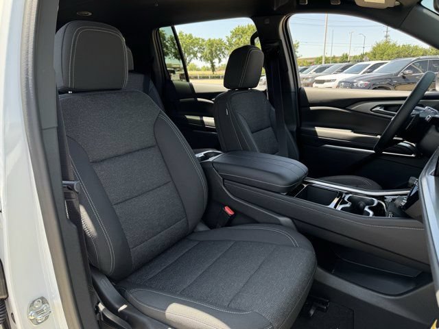 2026 Chevrolet Traverse LT - Photo 24
