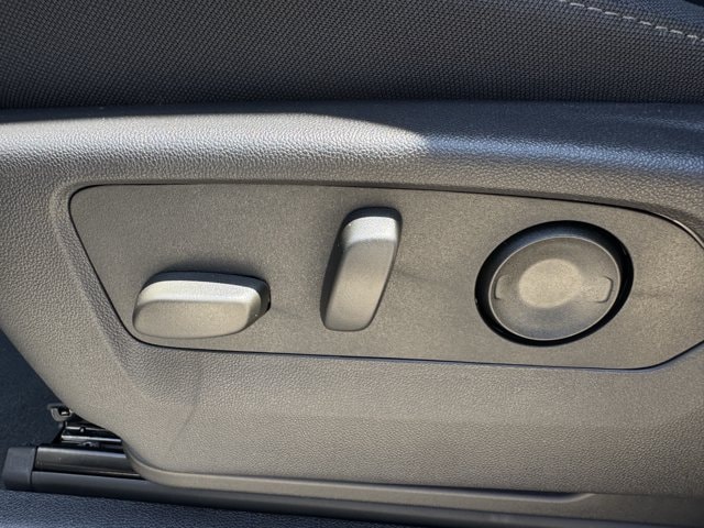 2026 Chevrolet Silverado 1500 Custom - Photo 21