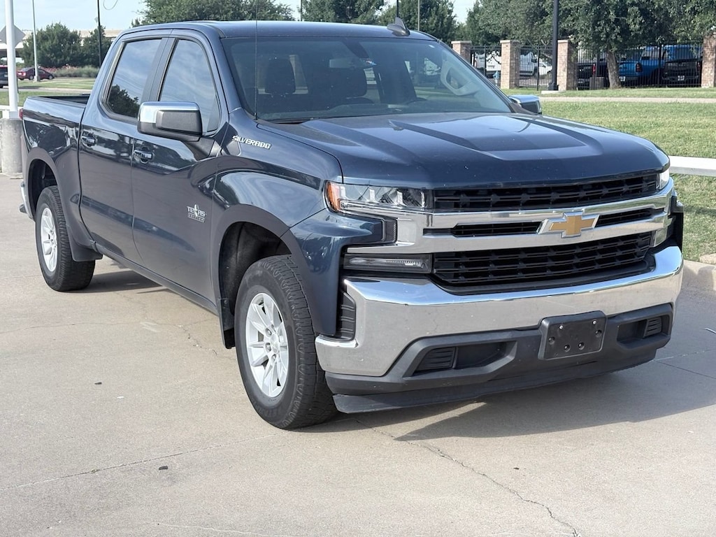 Used 2020 Chevrolet Silverado 1500 LT Truck Crew Cab
