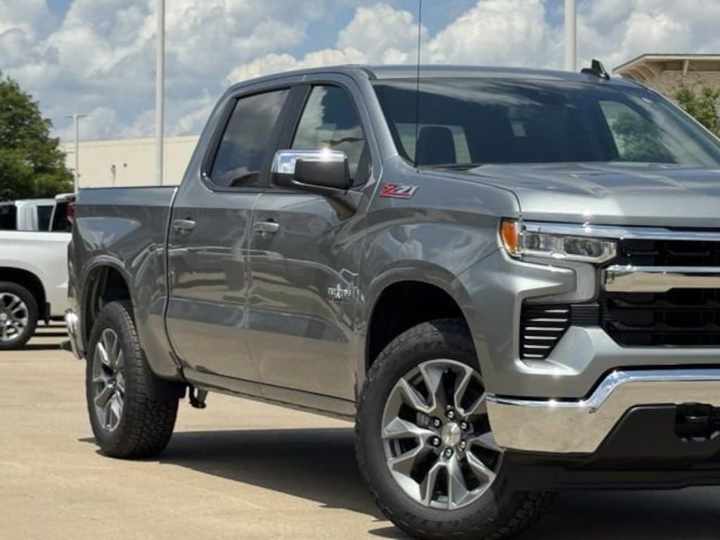 New 2026 Chevrolet Silverado 1500 LT Truck Crew Cab