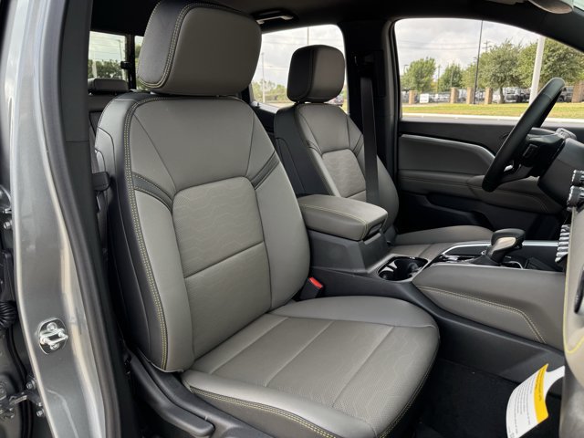 2026 Chevrolet Colorado ZR2 - Photo 23